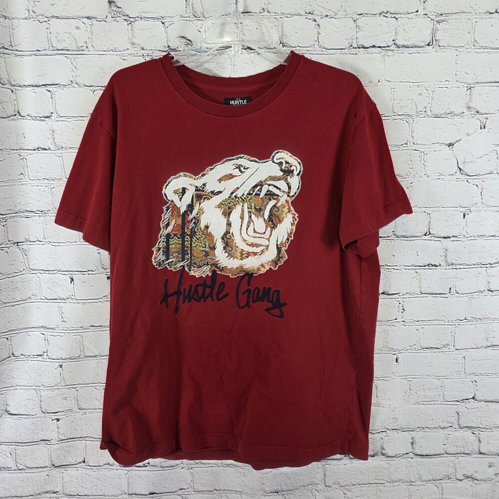 Hustle Gang Men's XL Red Grizzlie Bear Graphic Short Sleeve T-Shirt